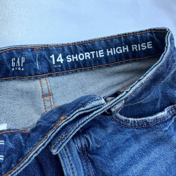 Gap Kids High Rise Shortie Shorts with Washwell - Picture 4 of 5